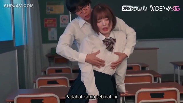Sisi lain gadis SMA polos dengan kebinalannya